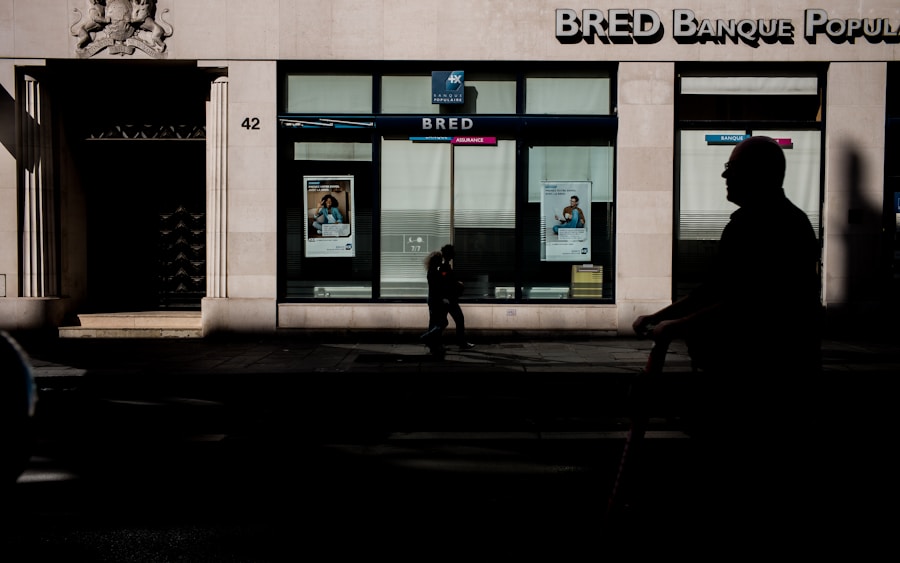 Photo "Decoding the Rise of Private Credit: Why Institutions Are Bypassing Traditional Banks"